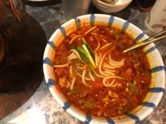 小锅米线-浩海火燒雲傣家菜(静安芮欧店)