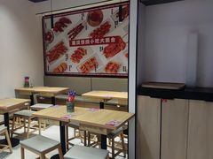 -魔都三兄弟酸辣粉·蘸卤炸串(虹桥万科店)