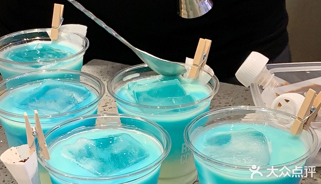 上海限时快闪🌏plmm都去喝这杯「海洋绿洲」!!