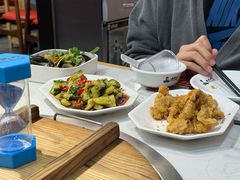 -鲁员外地锅鸡地锅鱼(古墩路店)