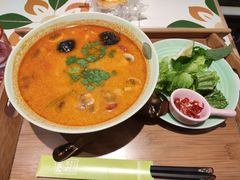 -越弥越南传统美食馆