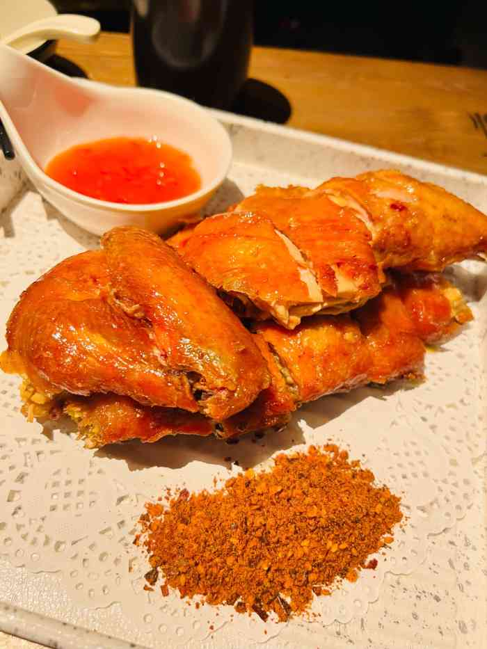 胡桃里音乐酒馆(宝山店)-"团的288的四人餐是真心的合适,菜品不错.