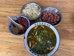 -清真马杰山牛肉汤馆