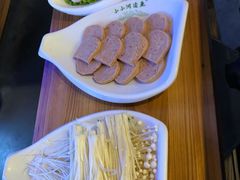 -小小河边鱼(天润城店)