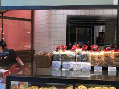 面包甜点陈列柜-泰康食品有限公司食品厂