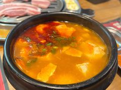 大酱汤-青瓦炭韩潮烤肉(花园道店)