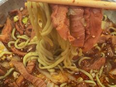 -鹍记特色牛杂面