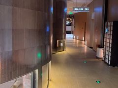 -涨巢·潮玩水疗局