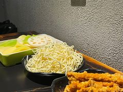 酥肉-石锅苗苗鱼(武汉首店)