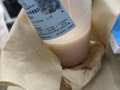 -瑞幸咖啡(华东理工大学商学院店)