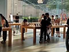 -Apple零售店(深圳益田假日广场店)