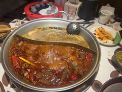 菌汤和牛鸳鸯锅-江北北火锅馆·公路夜市(魏公村店)