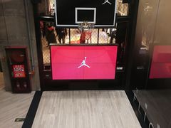 -Air Jordan(世贸天阶店)