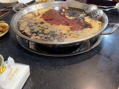 -储奇门鳝鱼火锅(总店)