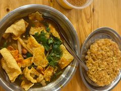 -柳州肥姨妈大骨螺蛳粉(老闵行店)