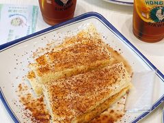 香脆奶酱厚多士-食运茶餐厅(文化宫店)