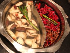 -纸盐河码头火锅(十八梯店)