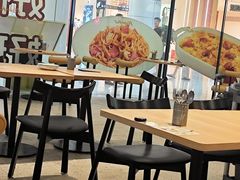 -必胜客(WOW梦之城店)