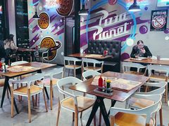 大堂-Tubestation站点比萨(新世界大望路店)