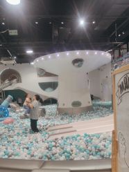 -MINI MARS KIDS CLUB亲子家庭中心(长宁天山店)