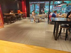 -肯德基(凤凰海店)