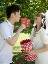 -秦皇岛我和你婚纱摄影工作室