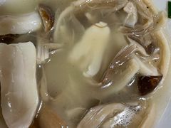 松茸鸡汤-龙姐私房菜(和顺古镇店)