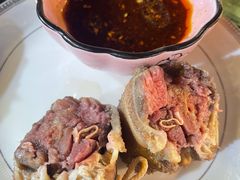 -壹阁胡羊焖饼(特色小吃街店)