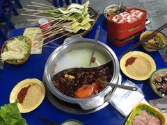-马路边边·成都串串(翠柏路店)