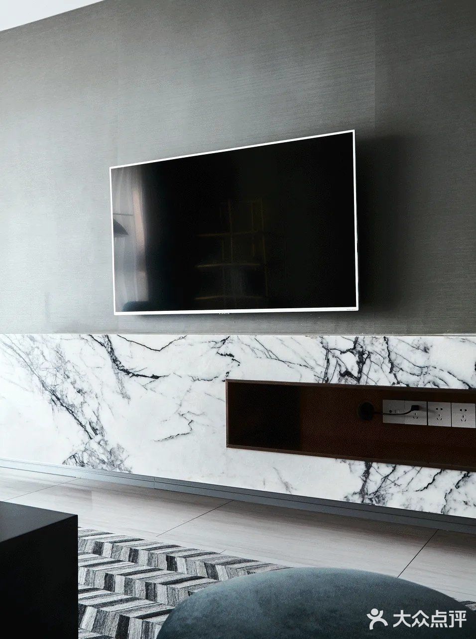 客厅设计装修 低调大气