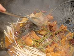 -袁小二大东北铁锅炖(吉祥村总部)