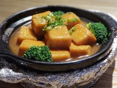 自制鲍汁豆腐煲-李记潮汕砂锅粥(营福路店)