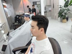 -尤司男士国潮理发馆
