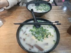 经典老鸭汤鸭血粉丝汤-鸭小妹鸭血粉丝(老门东店)