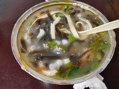 辣汤-芳婆糕团店(王府大街店)