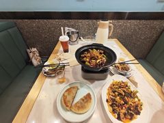 -万松园美食街