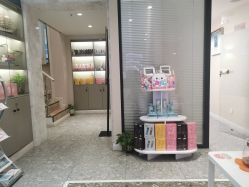 -咪咪专业脱毛连锁机构