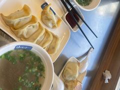 -韩海丽特色美食(秀州路店)