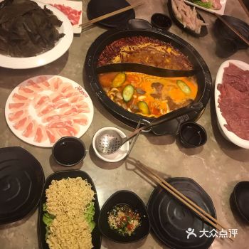 好久不吃火锅了 真是有点想念 说不上来太大的不同
