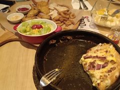 -必胜客(天鸿店)