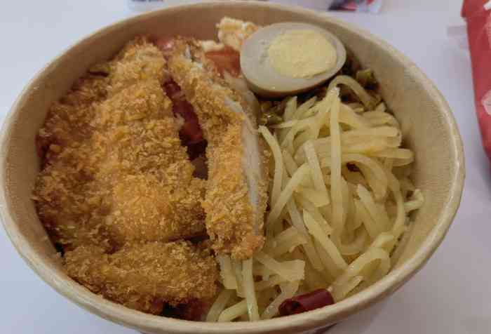 饭爵便当(高沙店)-"饭爵√一家突然流行起来的便当店,主打外.