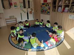 -亲亲袋鼠托育早教·思维专注力·棕熊英语(鼓楼恒力城店)