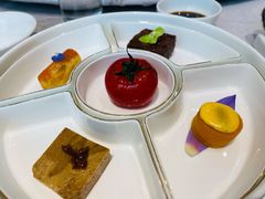 五福临门拼-新光酒家·河豚·海鲜·蟹料理(浦东店)