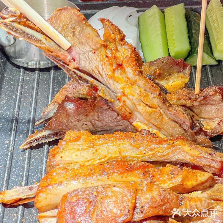 这一口西安传统烤肉谁懂啊……
