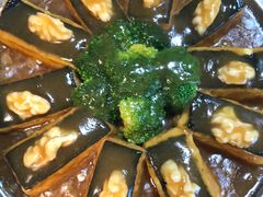 鲍鱼汁一品豆腐-三道菜(明堂公园店)