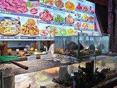 -乔家小院•非遗驴肉•本地小海鲜(滨河路店)