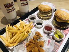 -The Habit Burger Grill 哈比特汉堡(复兴soho店)