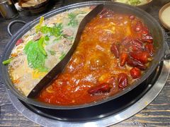 -冯校长老火锅(中联广场店)