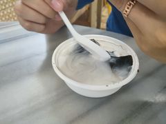 椰汁龟苓膏-芬芳甜品(同福路店)