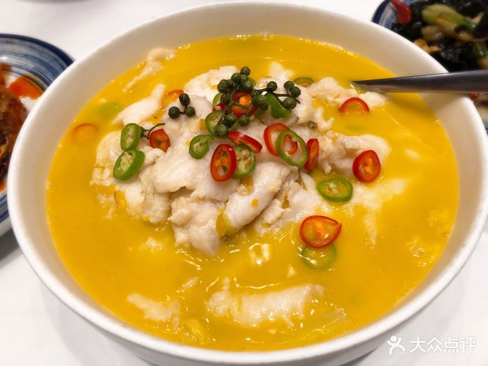 渔家灯火(中海环宇城店)酸汤龙利鱼图片 - 第2张